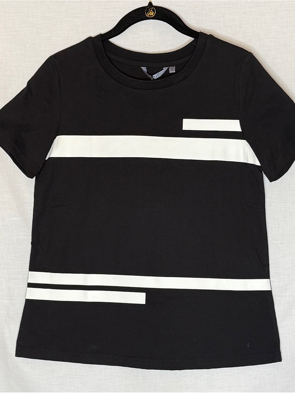 AMII / STYLEWE Black Tee with White Stripe Details - NWT